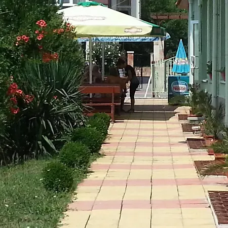 Family Hotel Cristal Hotel Ravda