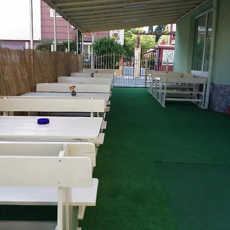Family Hotel Cristal Hotel Ravda