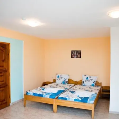 Family Hotel Cristal Ravda